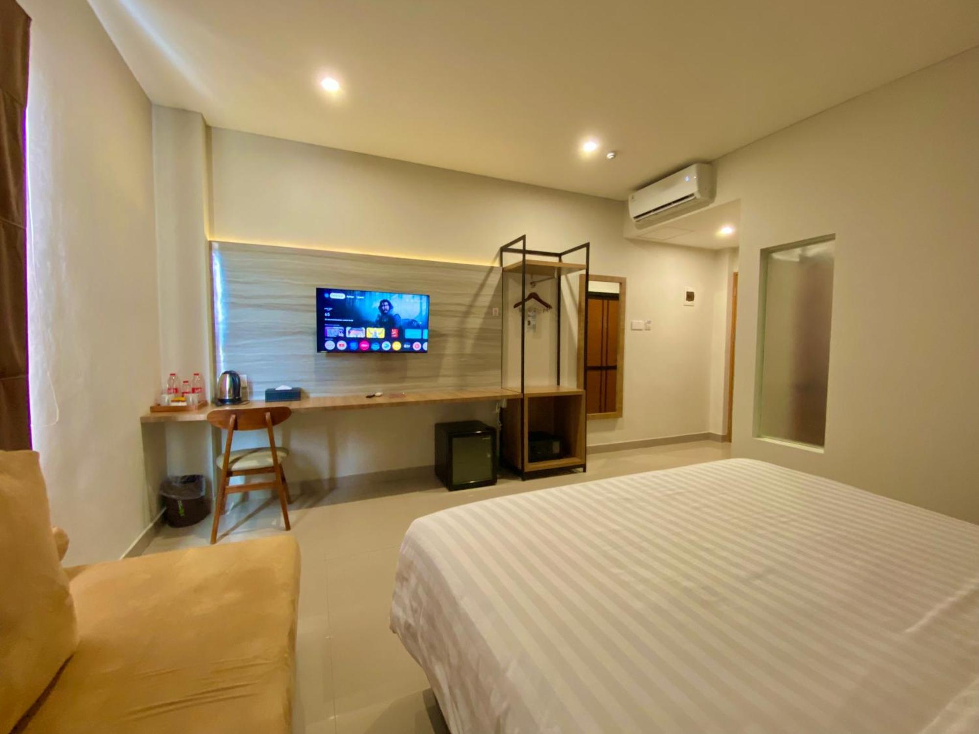 Front One Hotel Gombong Gombong  المظهر الخارجي الصورة